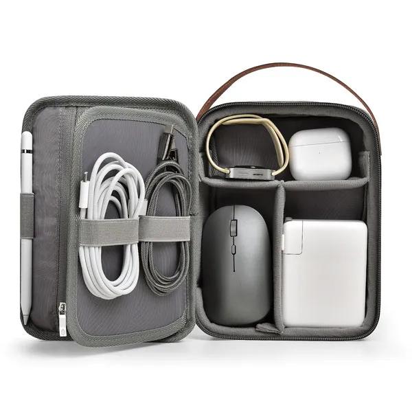04_فروش-کیف-مسافرتی-مینیمالیس-نمای-زیپ-بسته کیف دستی و لوازم جانبی ویوو Minimalis Travel Pouch