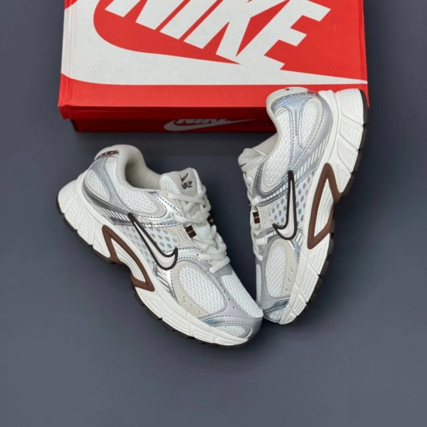 کفش نایک وی فایو کی Nike V5K Run