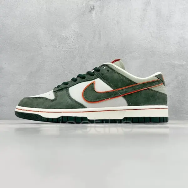 10065471 Otomo Katsuhiro x Nike SB Dunk Low Steamboy OST Green Orange