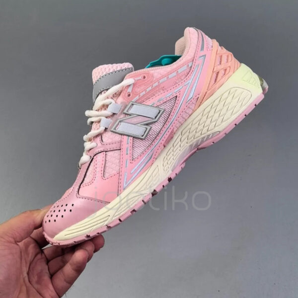 10366493 کفش نیوبالانس New Balance 1906R Lunar New Year Pink صورتی