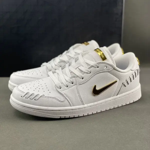 ایر جردن وان لو Jordan 1 Low Method of Make Sail Metallic Gold
