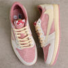 10472437 جردن وان لو Travis Scott x Air Jordan 1 Low OG Shy Pink شای پینک
