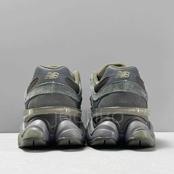10476509 کفش نیوبالانس New Balance 9060 Blacktop Dark Moss