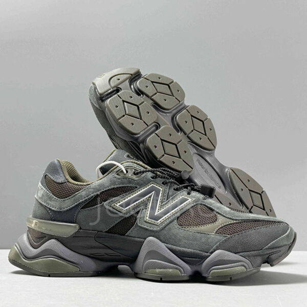 10476510 کفش نیوبالانس New Balance 9060 Blacktop Dark Moss