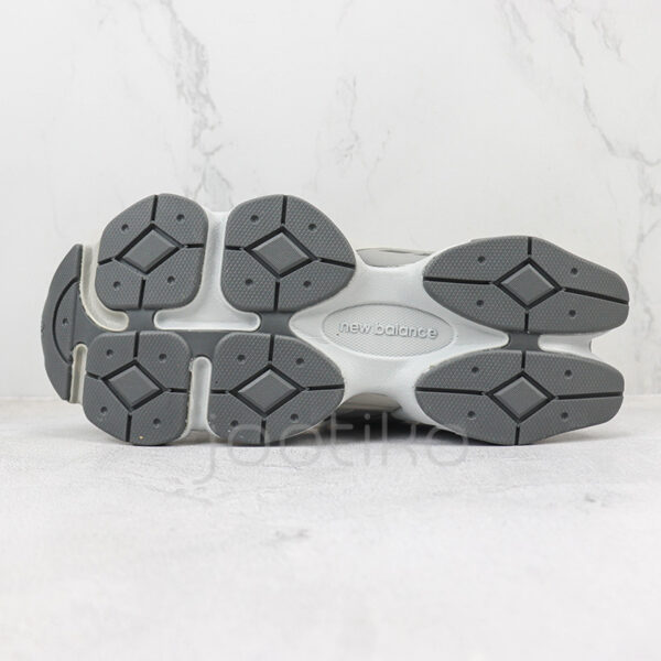 10641244 کفش نیوبالانس New Balance 9060 Shadow Grey