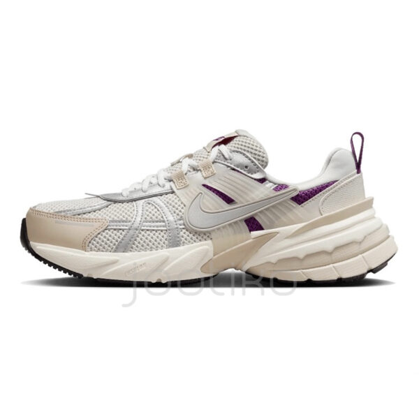 10646886 نایک وی تو کی ران Nike V2K Run