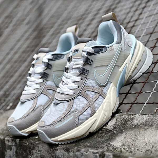 10892642 نایک وی تو کی ران Nike V2K Run