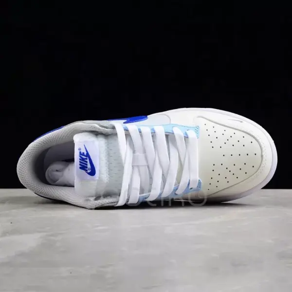 نایک اس بی دانک Nike Dunk Low Ivory Hyper Royal