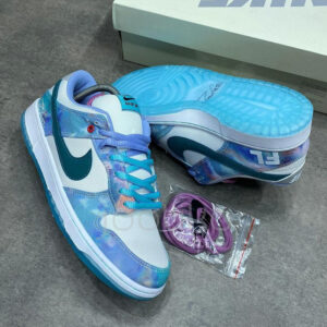 11034701 نایک اس بی دانک لو Nike SB Dunk Low Futura Laboratories Bleached Aqua