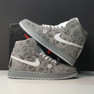 11382719 جردن وان رترو کاز Jordan 1 High Retro Kaws Grey White