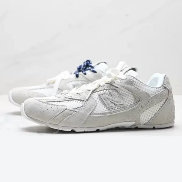12319044 کفش نیوبالانس میو میو زنانه New Balance 530 SL Miu Miu White Women’s