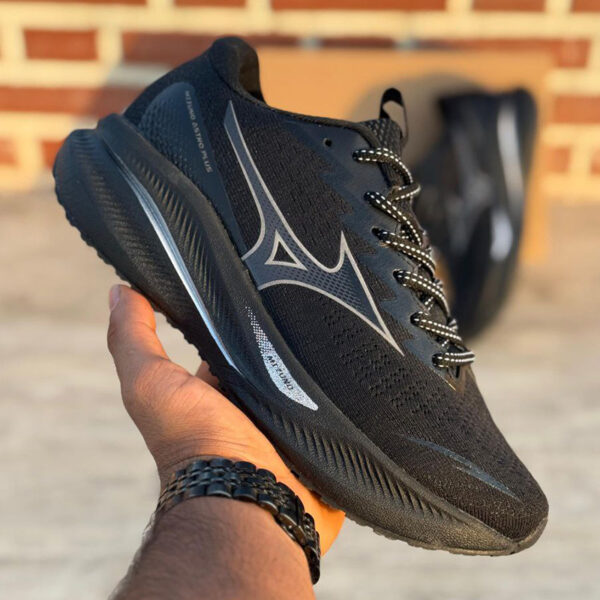 12404876 کفش میزانو استرو پلاس Mizuno Astro Plus Black Black Silver