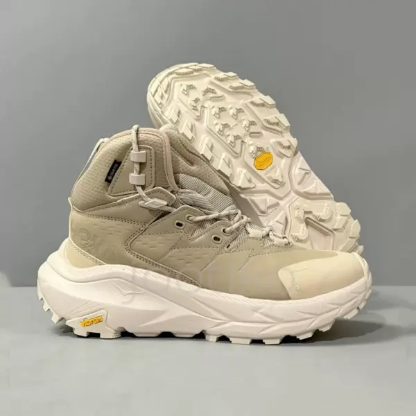 12526714 کفش کوهنوردی هوکا گورتکس Hoka Kaha 2 High GTX شنی و کرمی