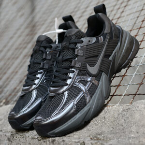 12795126 نایک وی تو کی ران مشکی دودی تیره Nike V2K Run Black Dark Smoke Grey
