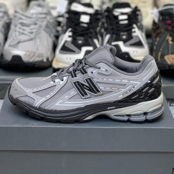 13016114 کفش نیوبالانس 1906R طوسی روشن مشکی New Balance 1906R Castlerock Rain Cloud