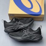 اسیکس نوابلاست 5 مشکی خاکستری ASICS Novablast 5 Black Carrier Grey