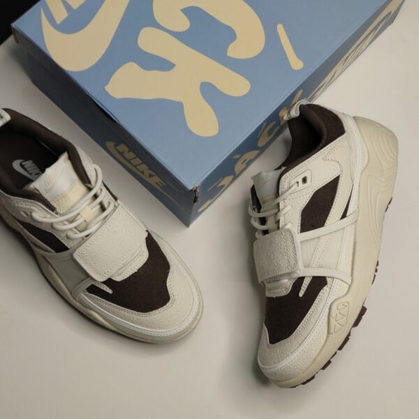 13270814 نایک زوم فیلد جکس تراویس اسکات شارکادون Nike Zoom Field Jaxx Travis Scott Sharkadon