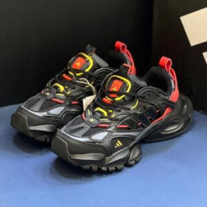 13291628 آدیداس رانر اکس ال جی دیلاکس مشکی قرمز طلایی adidas XLG Runner Deluxe Black Gold Metallic Red