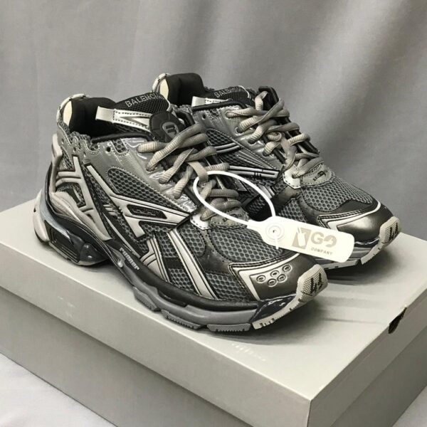بالنسیاگا رانر طوسی تیره مشکی Balenciaga Runner Dark Grey Black