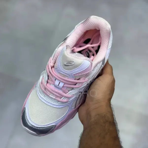 13564105 اسیکس ژل ان وای سی کیکی یانگ ژانگ صورتی ASICS GEL-NYC Kicki Yang Zhang Pink Cream Pure Silver