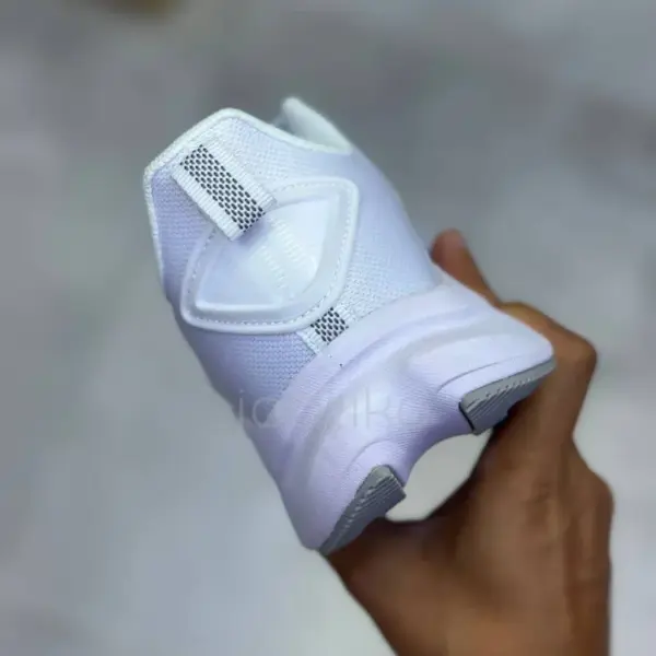 13568515 آدیداس ووی بونس سفید adidas Voeuy Bounce White