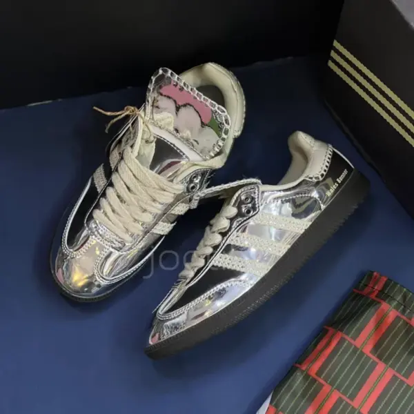 13570282 آدیداس سامبا ولز بونر نقرهای adidas Samba Wales Bonner Silver