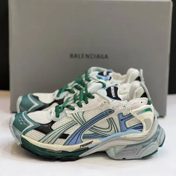 13571245 بالنسیاگا رانر سفید سبز آبی Balenciaga Runner White Green Blue