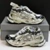 13571282 بالنسیاگا رانر سفید بژ طوسی آبی Balenciaga Runner White/Beige/Grey/Blue