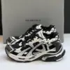 13571376 بالنسیاگا رانر مشکی سفید Balenciaga Runner Black White
