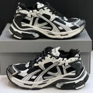 13571380 بالنسیاگا رانر مشکی سفید Balenciaga Runner Black White