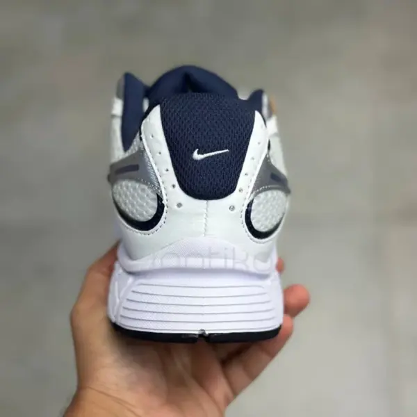 13604958 نایک وی فایو آر ان آر سفید سرمه ای Nike V5 RNR White Navy Silver