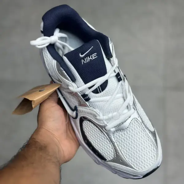 13604962 نایک وی فایو آر ان آر سفید سرمه ای Nike V5 RNR White Navy Silver