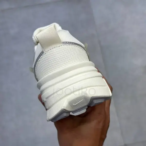 13612552 نایک وی تو کی ران کرم شیری طوسی Nike V2K Run Off-White / Cream