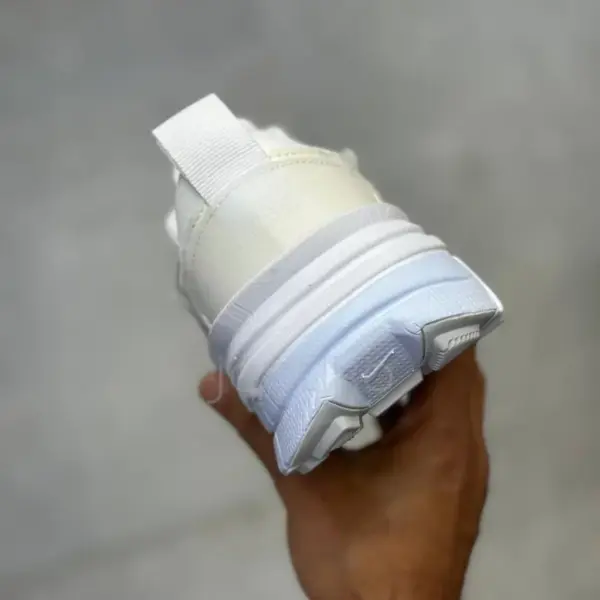13612633 نایک وی تو کی ران سفید سامیت Nike V2K Run White Summit White