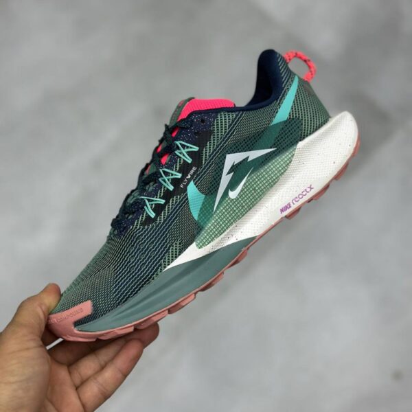 13789614 نایک ریکت پگاسوس تریل ۵ سبز تیره بنفش سفید Nike React Pegasus Trail 5