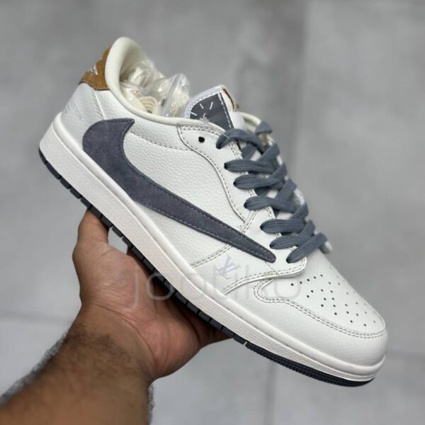 13791295 نایک ایر جردن وان لو لویی ویتون سفید طوسی قهوهای روشن Nike Air Jordan 1 Low Louis Vuitton White Grey Light Brown