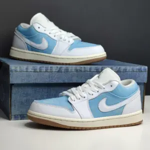 13976444 جردن وان لو دنیم ورن بلو Jordan 1 Low SE Denim Worn Blue Women’s