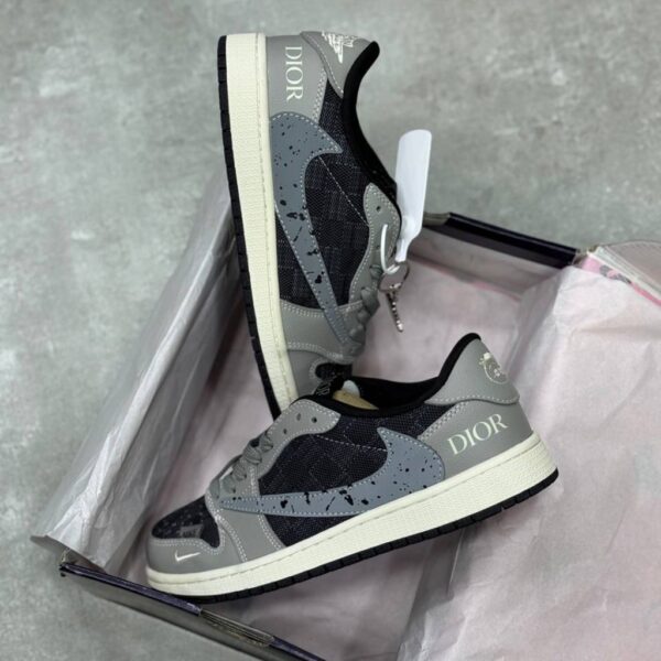 14060053 نایک ایر جردن وان لو دیور خاکستری Nike Air Jordan 1 Low Dior Grey Black