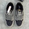 14060054 نایک ایر جردن وان لو دیور خاکستری Nike Air Jordan 1 Low Dior Grey Black