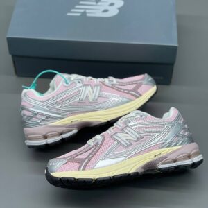 14398968 کفش نیوبالانس ۱۹۰۶R صورتی نقرهای New Balance 1906R Rose Sugar Silver