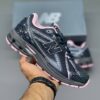 کفش نیوبالانس ۱۹۰۶R سرمه‌ای صورتی New Balance 1906R Pink Taffy