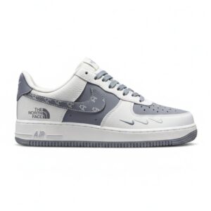 14611907 نایک ایرفورس وان نورث فیس طوسی سفید استخوانی Nike Air Force 1 The North Face Sail Grey