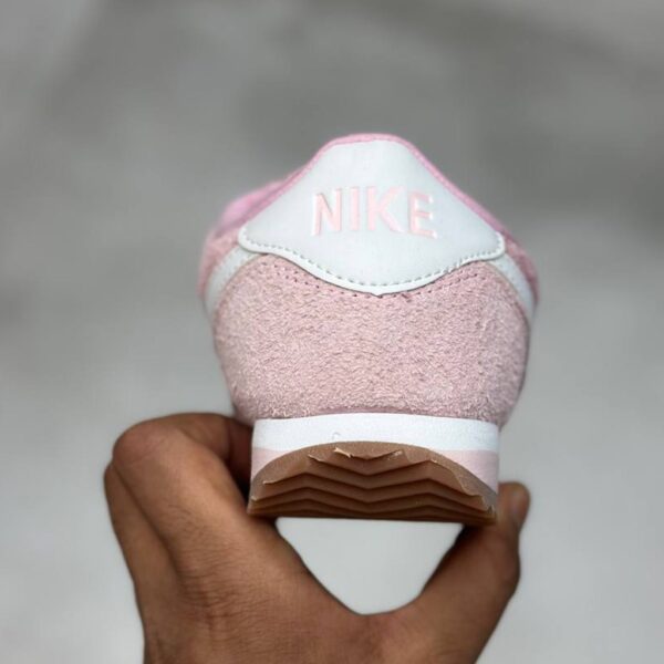 14658929 نایک کورتز صورتی سفید Nike Cortez Vintage Pink Foam FJ2530-600