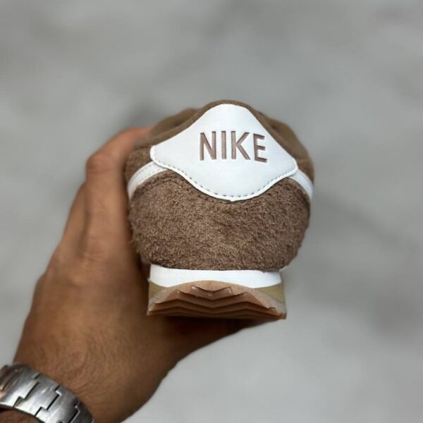 14658945 نایک کورتز قهوهای سفید Nike Cortez Vintage Medium Curry FJ2530-200