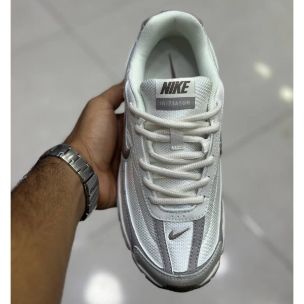 نایک اینیشیتور سفید خاکستری قهوه‌ای Nike Initiator Phantom Light Bone Sail Brown IB4339-001