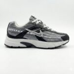 نایک اینیشیتور نقره‌ای خاکستری مشکی سفید Nike Initiator Anthracite Metallic Cool Grey IB3083-001