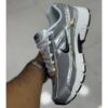 14981879 نایک اینیشیتور نقرهای خاکستری Nike Initiator Silver Grey