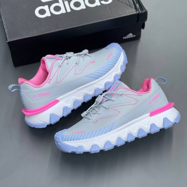 15384000 آدیداس ترکس طوسی آبی صورتی adidas Terrex