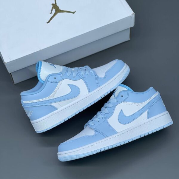 جردن وان لو Jordan 1 Low White Ice Blue