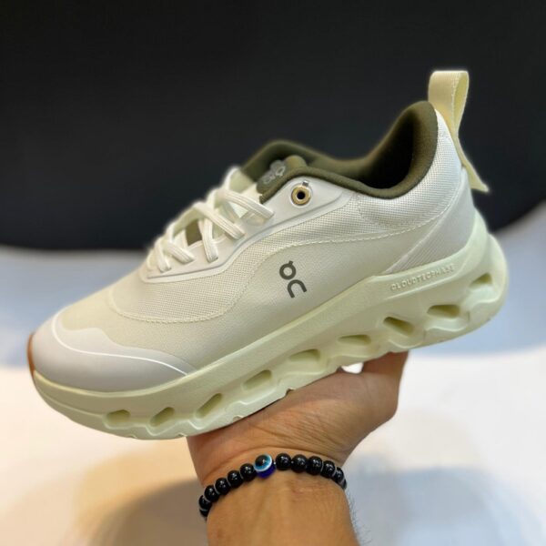 کتونی آن رانینگ کلودتیلت سفید زیتونی On Running Cloudtilt 2 LOEWE White Khaki 3ME10693507